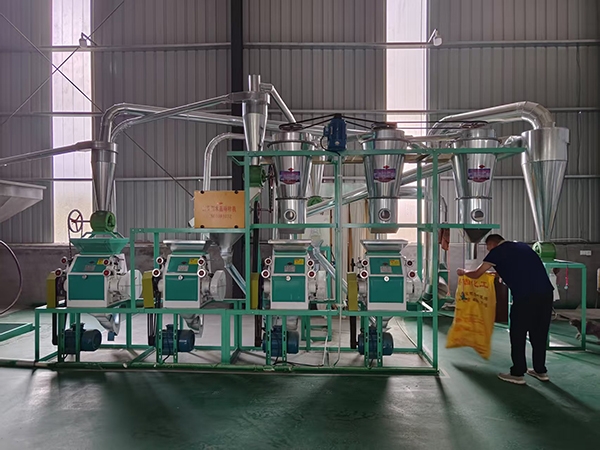 如何日常清潔保養(yǎng)維護小型面粉設(shè)備？